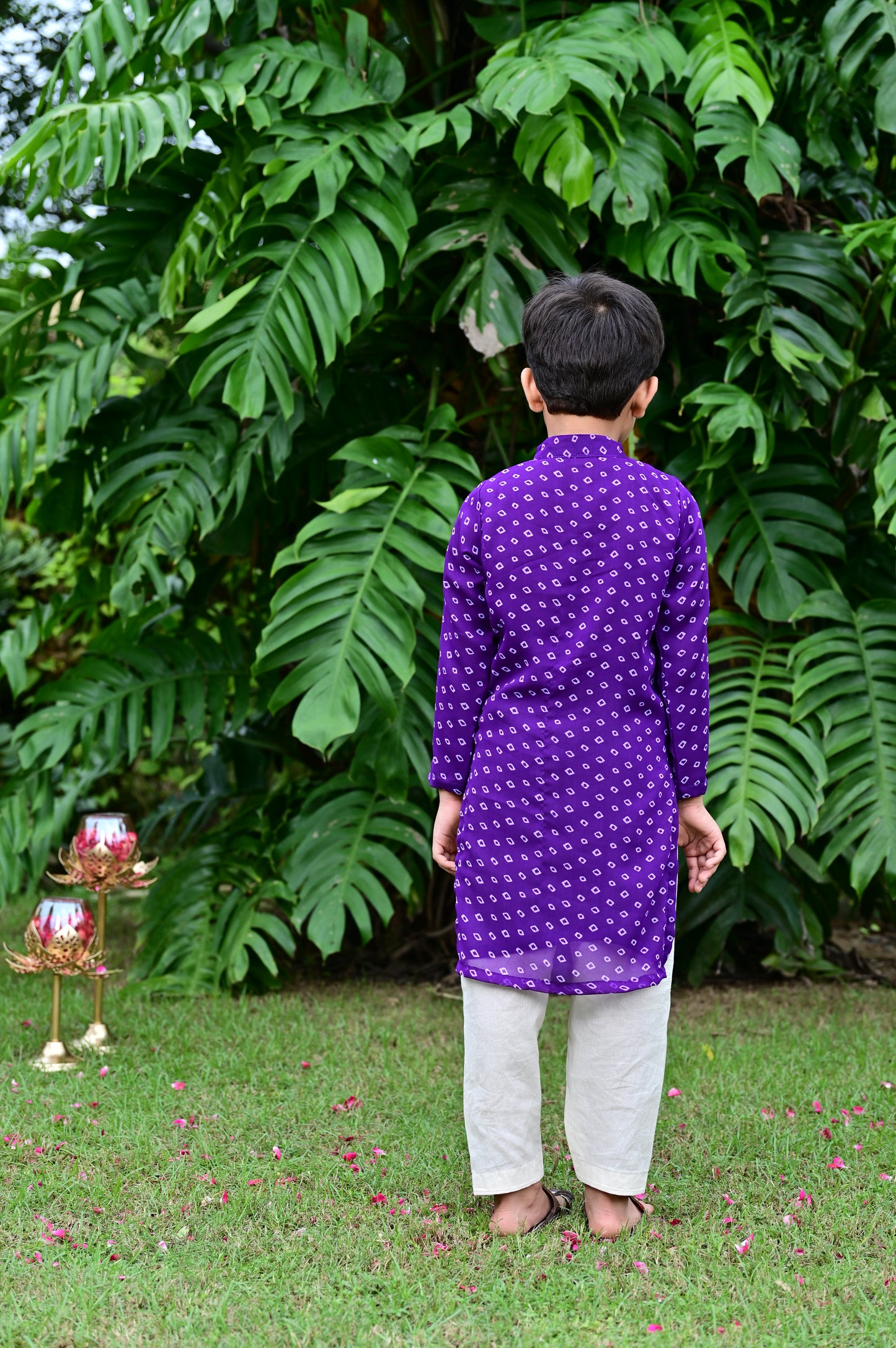 Boys purple color bandhani print embellished kurta along with cotton pajama