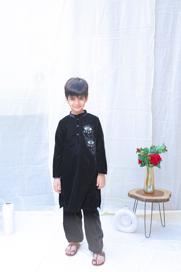 Black Evil Eye Velvet Kurta And Trousers for boys